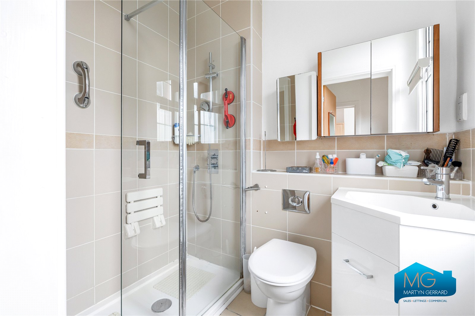 2 bedroom End of Terrace House to rent - Martyn Gerrard