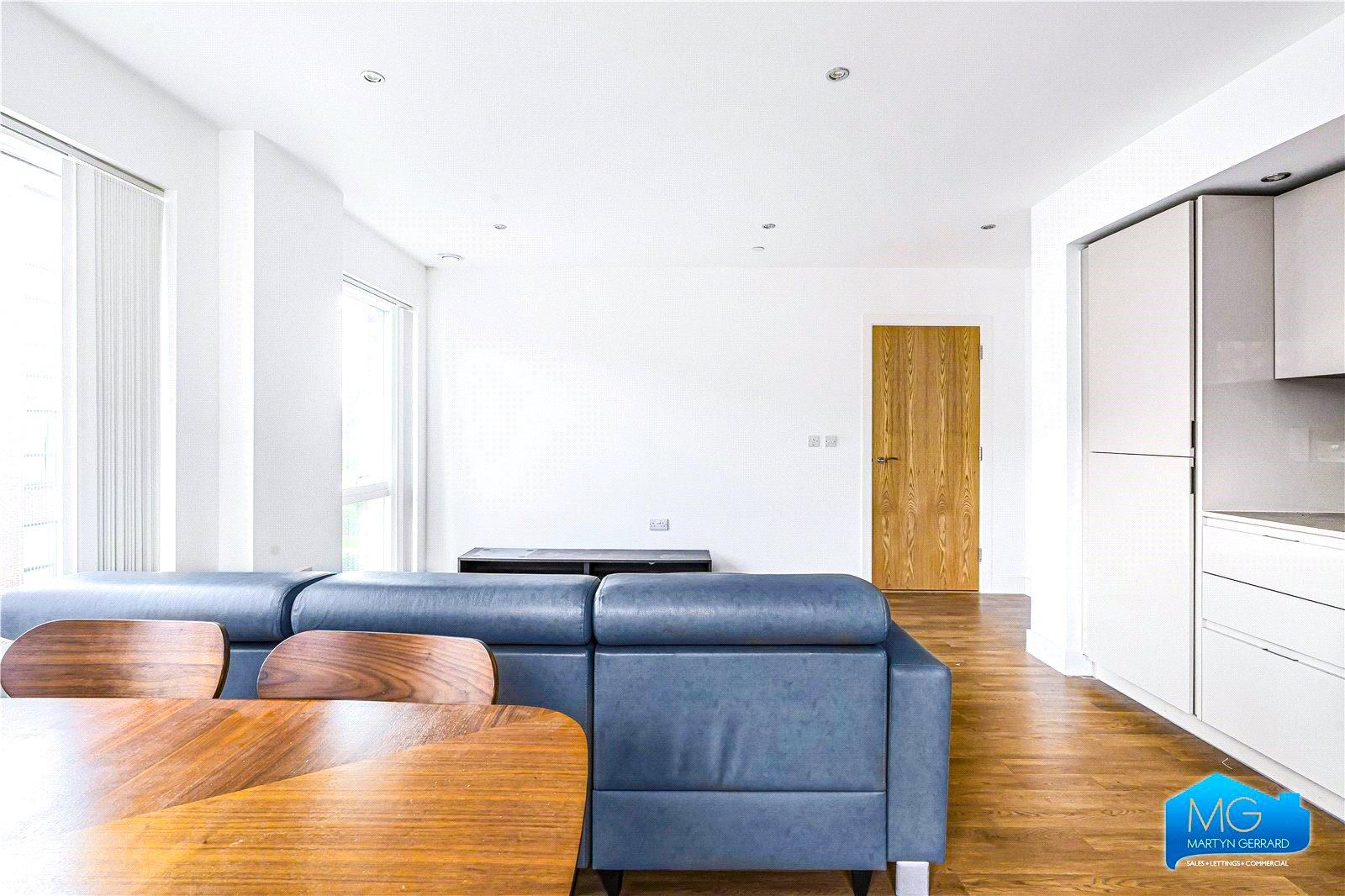 1 bedroom Apartment to rent - Martyn Gerrard