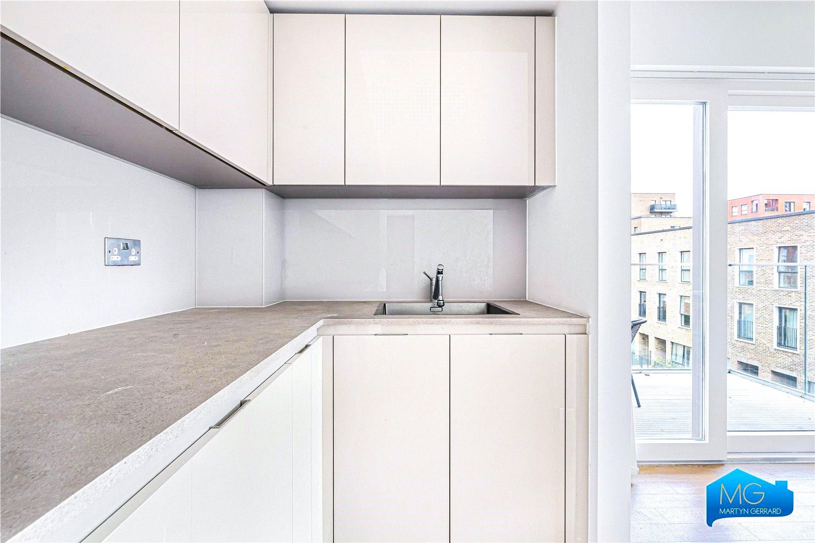 1 bedroom Apartment to rent - Martyn Gerrard