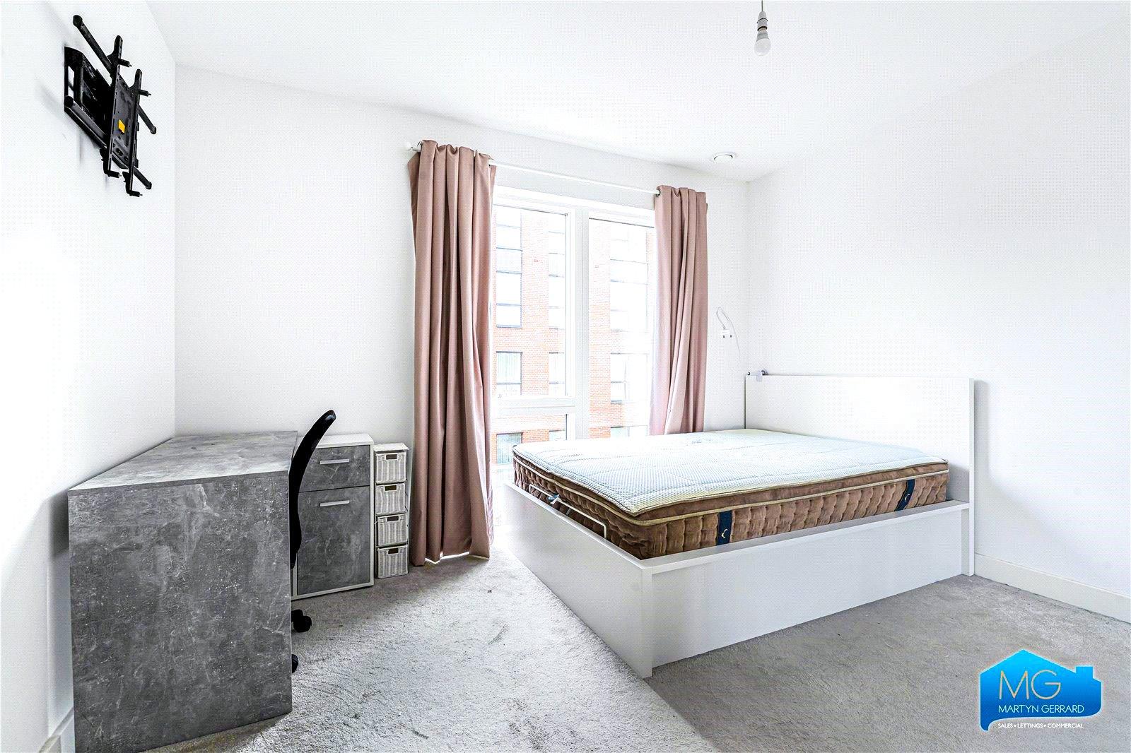 1 bedroom Apartment to rent - Martyn Gerrard