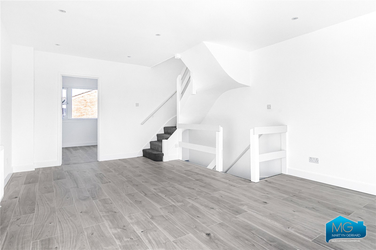 3 bedroom House to rent - Martyn Gerrard