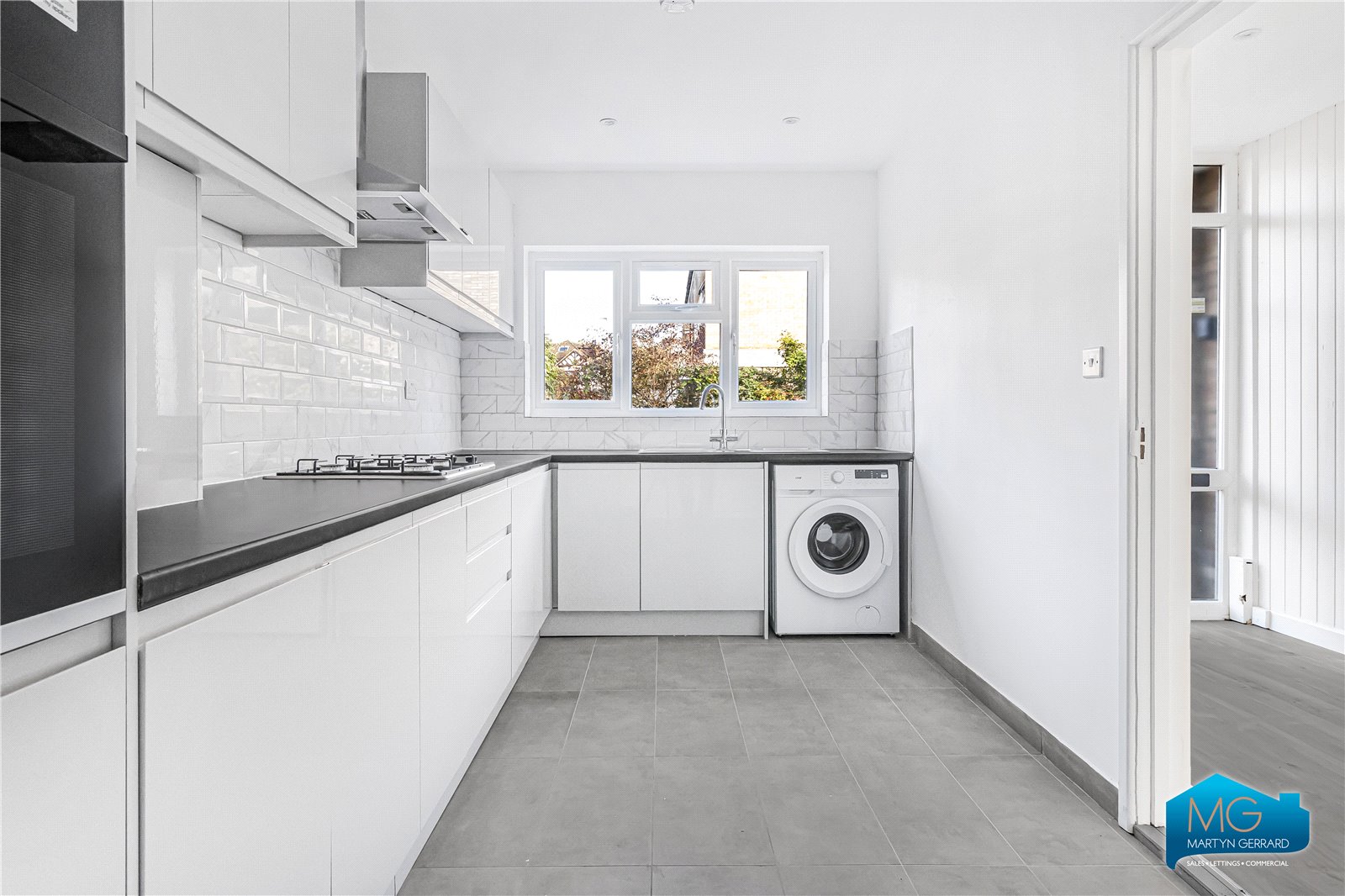 3 bedroom House to rent - Martyn Gerrard