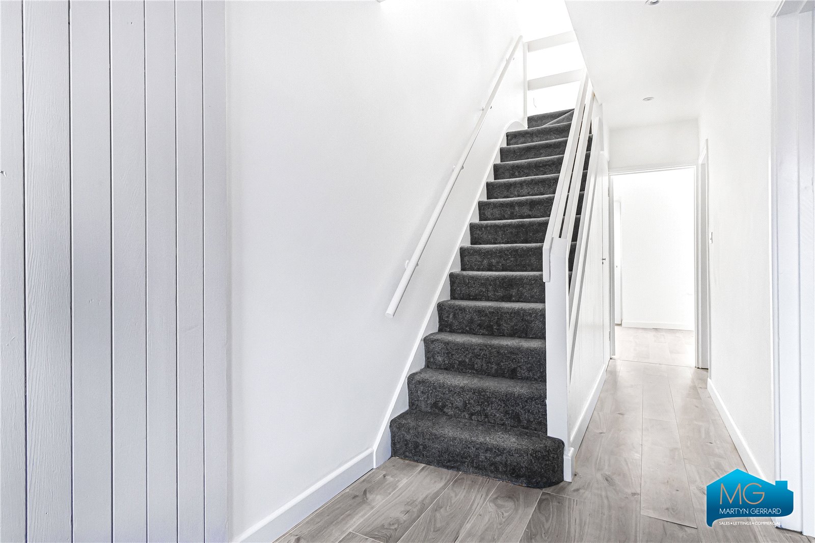 3 bedroom House to rent - Martyn Gerrard