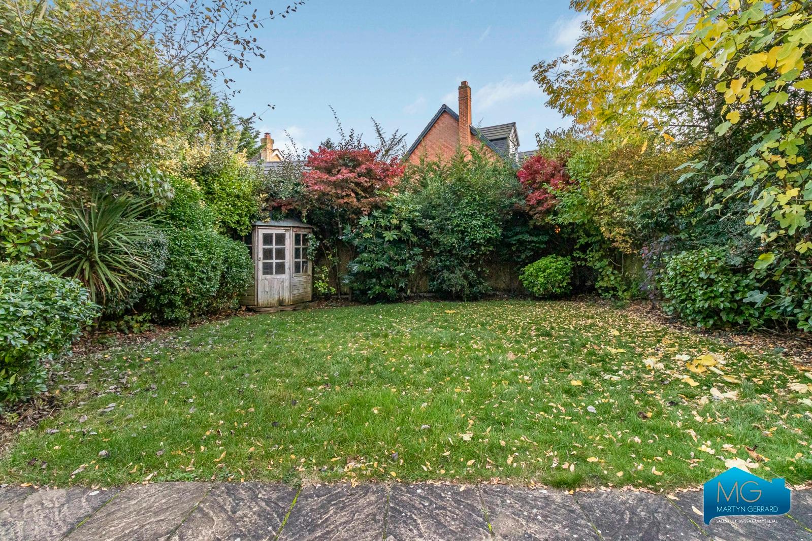 4 bedroom Detached House to rent - Martyn Gerrard