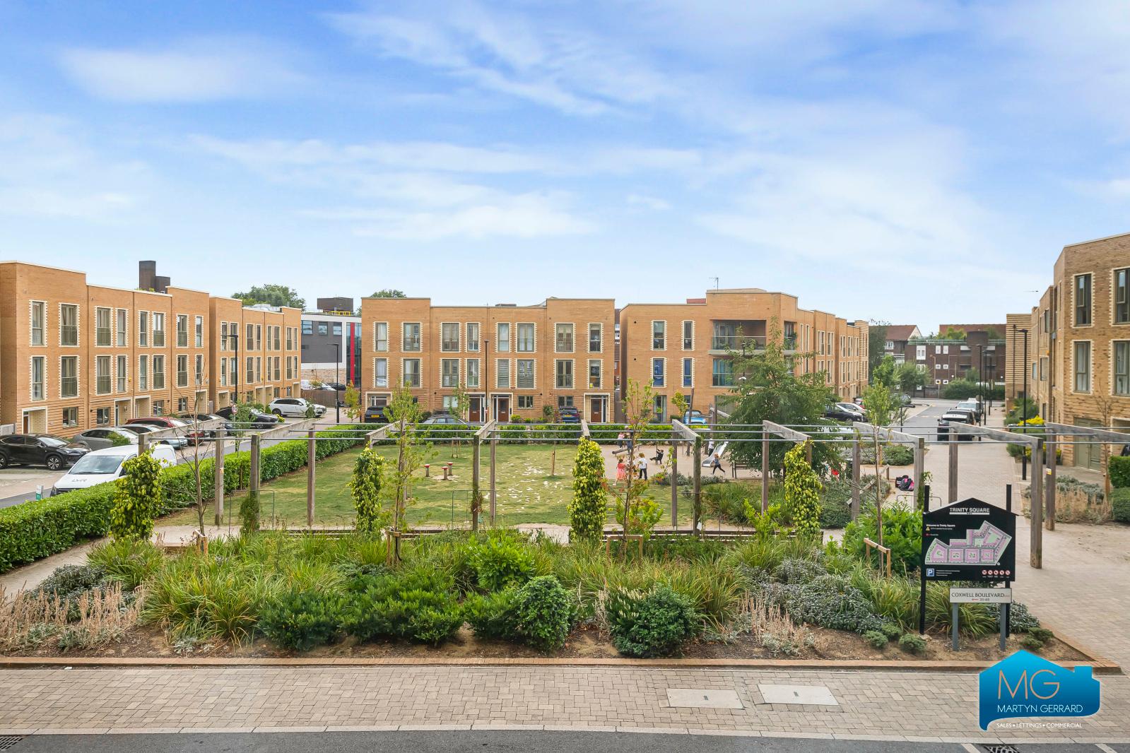 3 bedroom Ground Floor Flat to rent - Martyn Gerrard