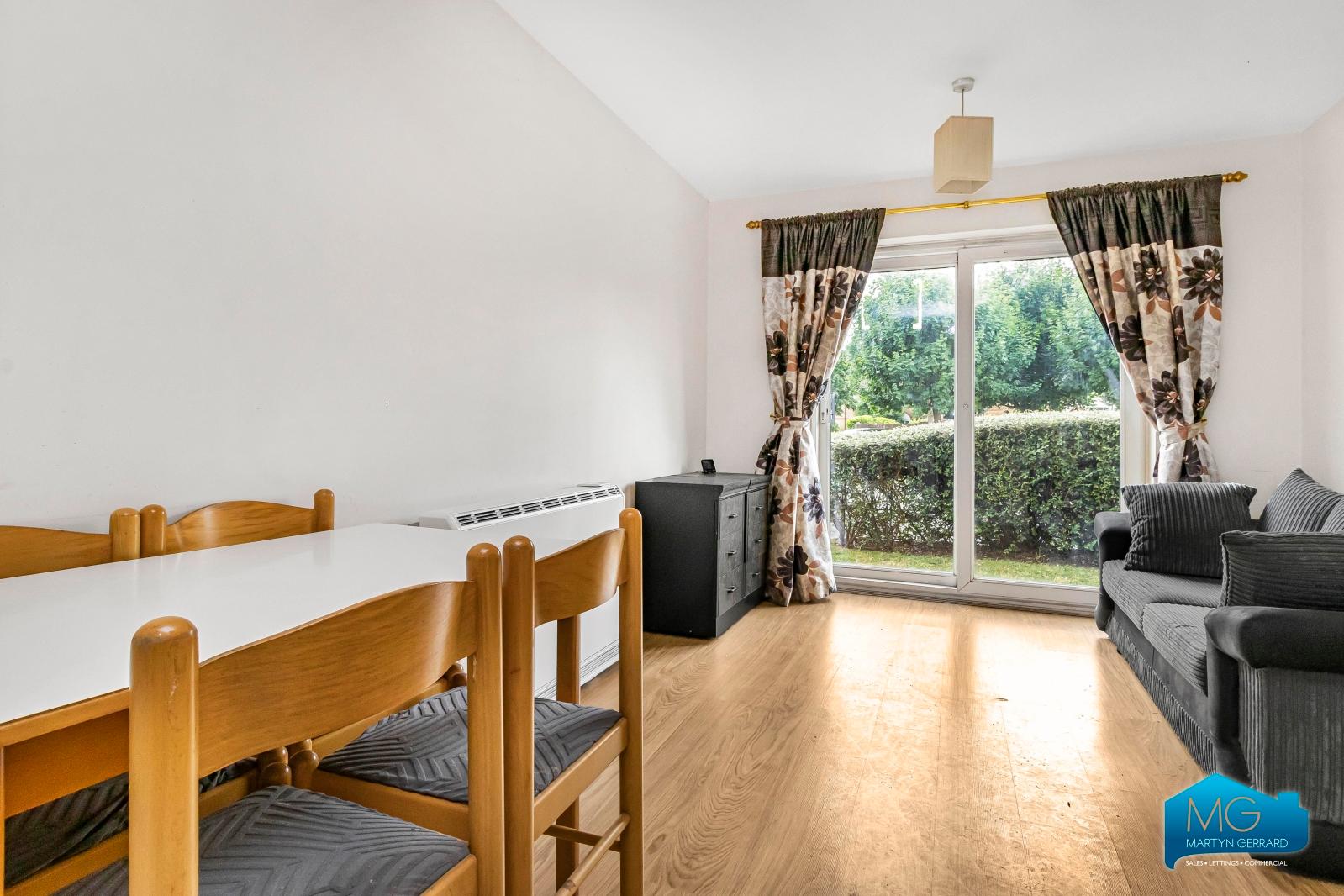 1 bedroom Ground Floor Flat to rent - Martyn Gerrard