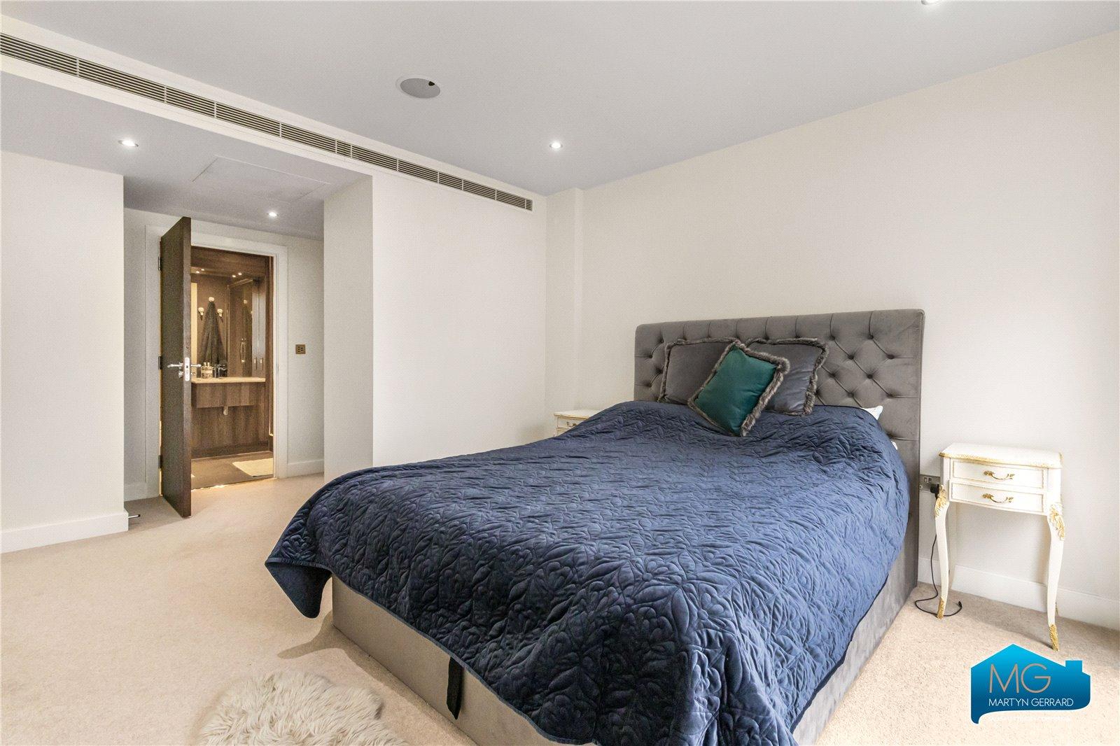 3 bedroom Apartment to rent - Martyn Gerrard