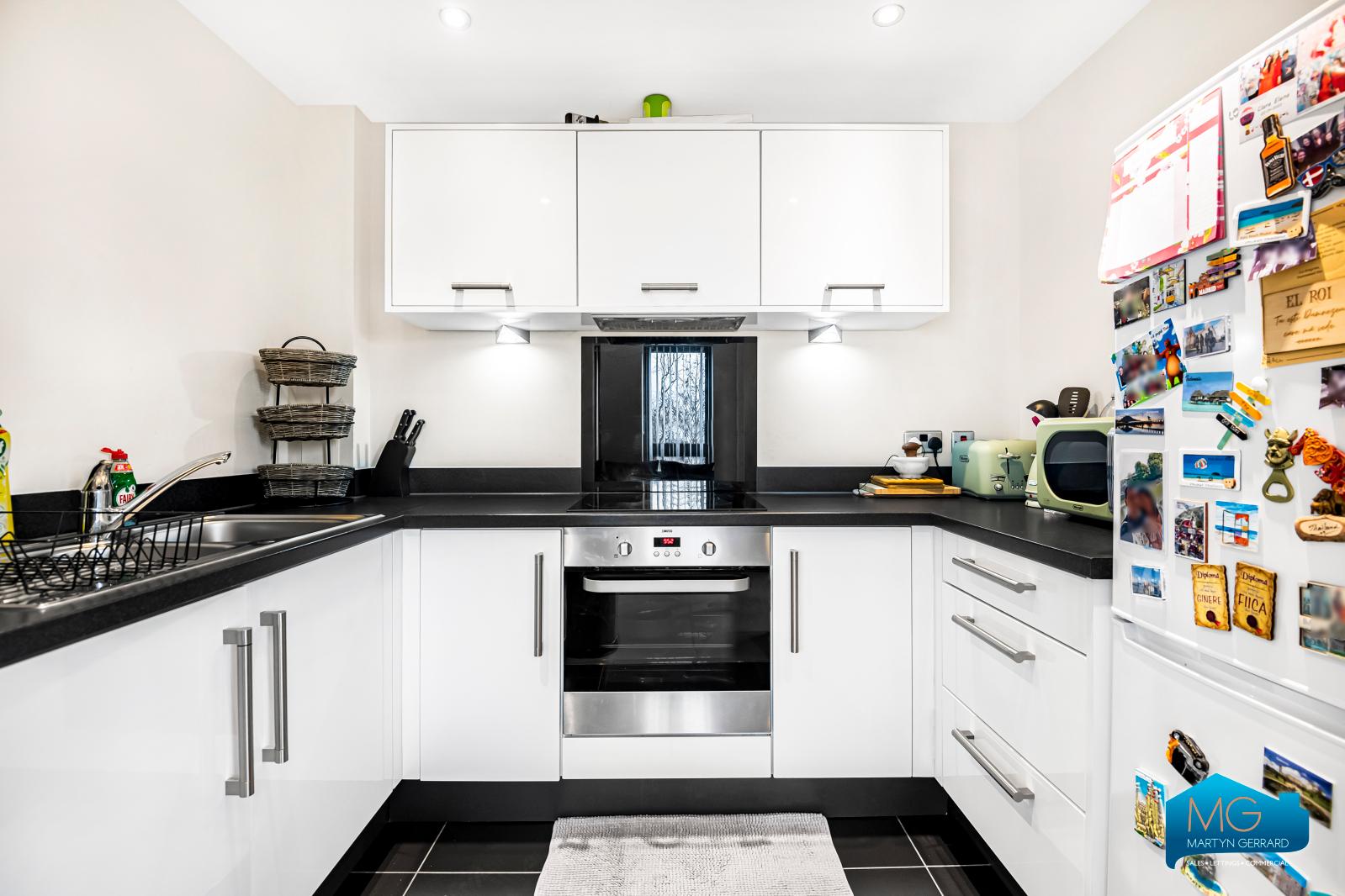 1 bedroom Apartment to rent - Martyn Gerrard