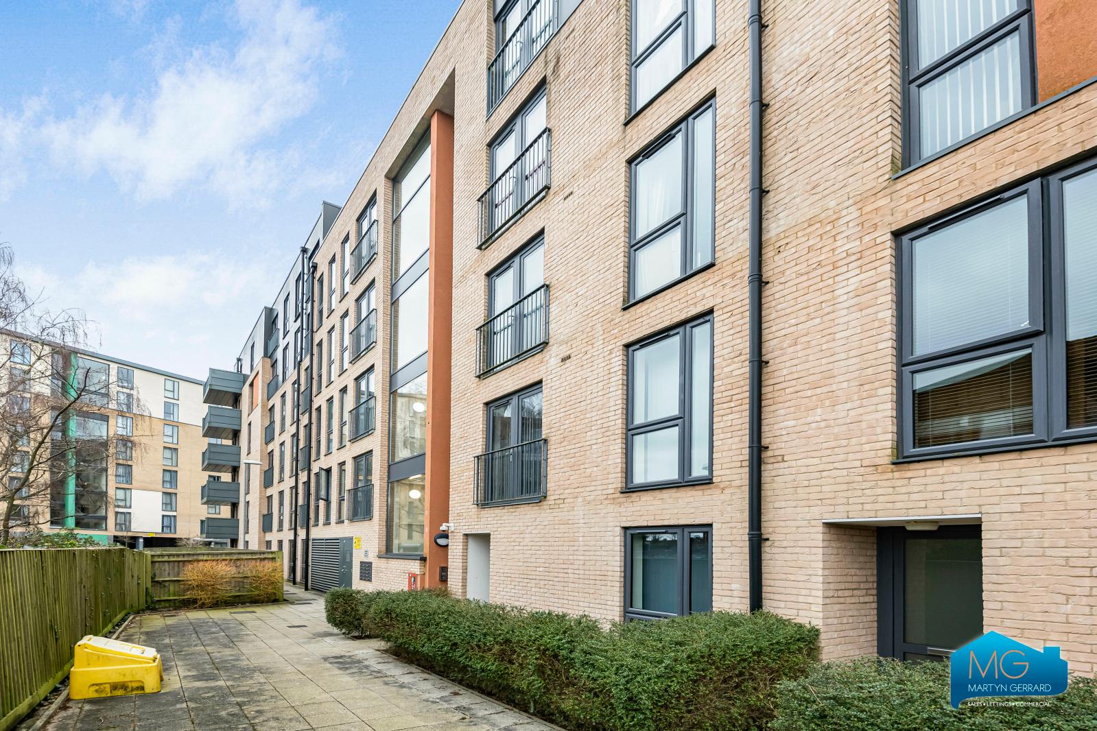 1 bedroom Apartment to rent - Martyn Gerrard