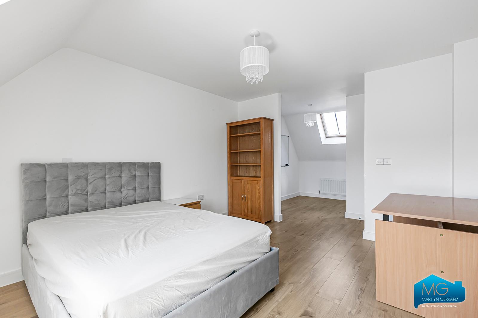 3 bedroom Terraced House to rent - Martyn Gerrard