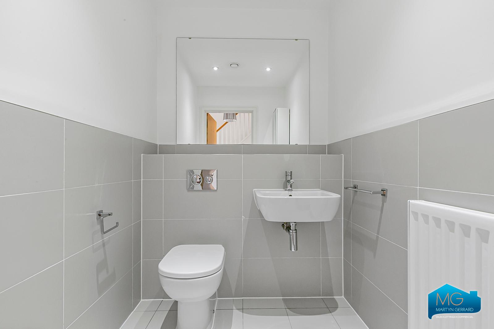 3 bedroom Terraced House to rent - Martyn Gerrard