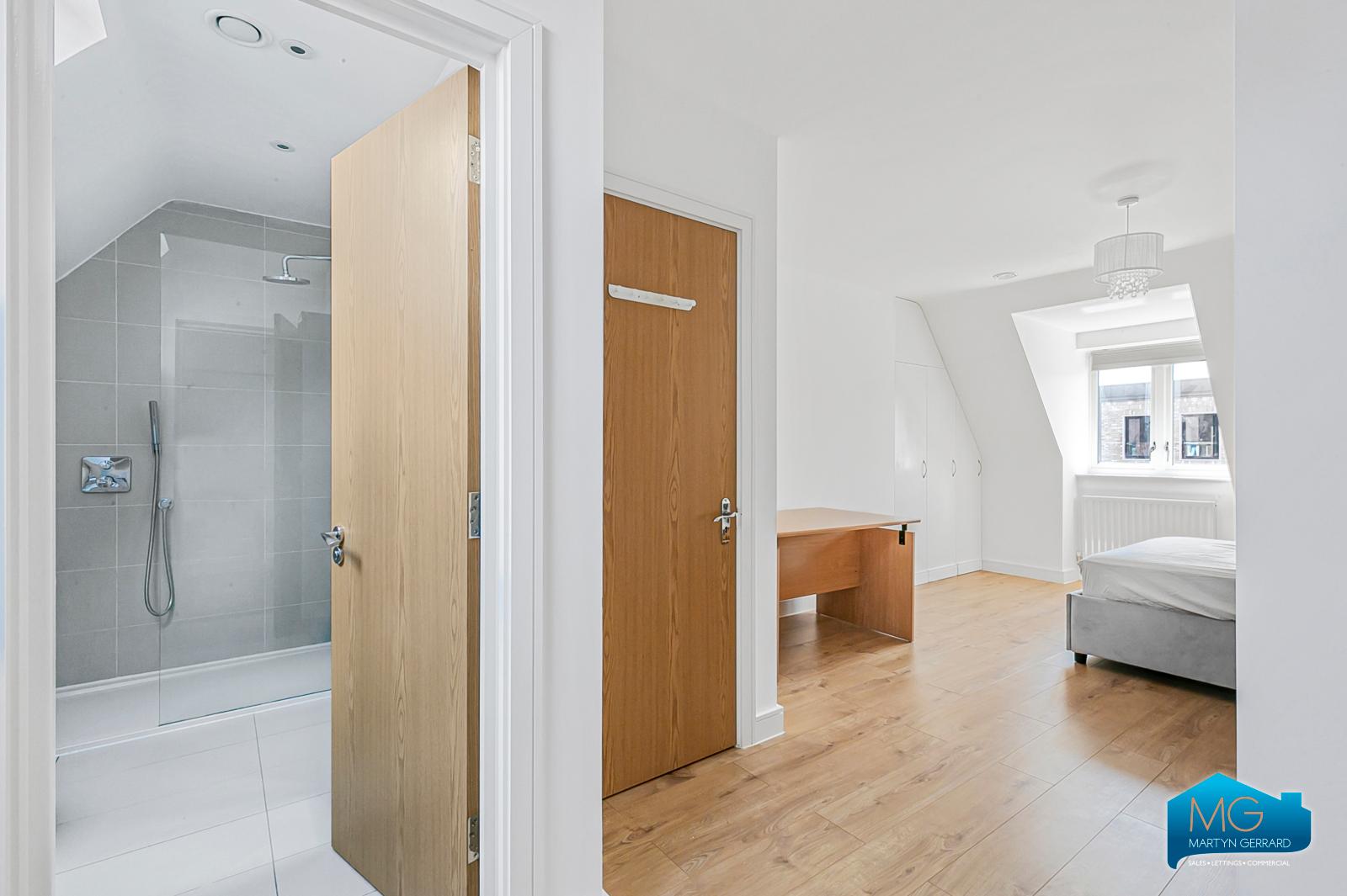 3 bedroom Terraced House to rent - Martyn Gerrard