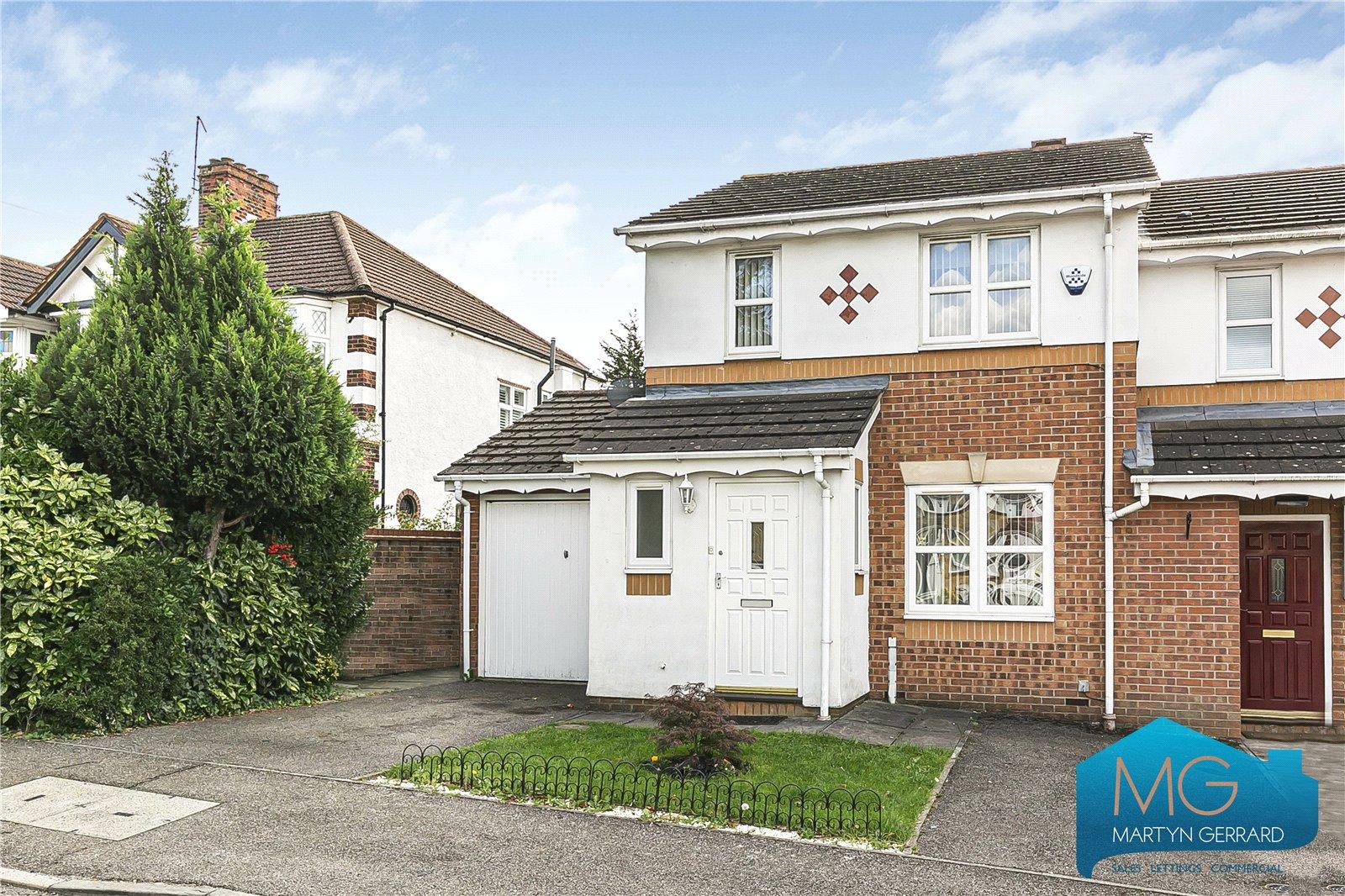 3 bedroom End of Terrace House to rent - Martyn Gerrard