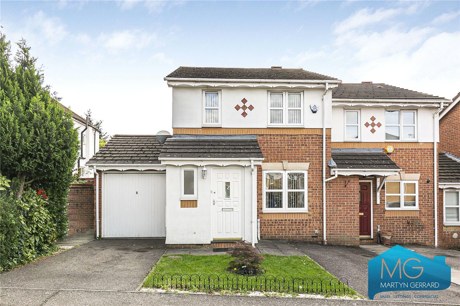 3 bedroom End of Terrace House to rent - Martyn Gerrard