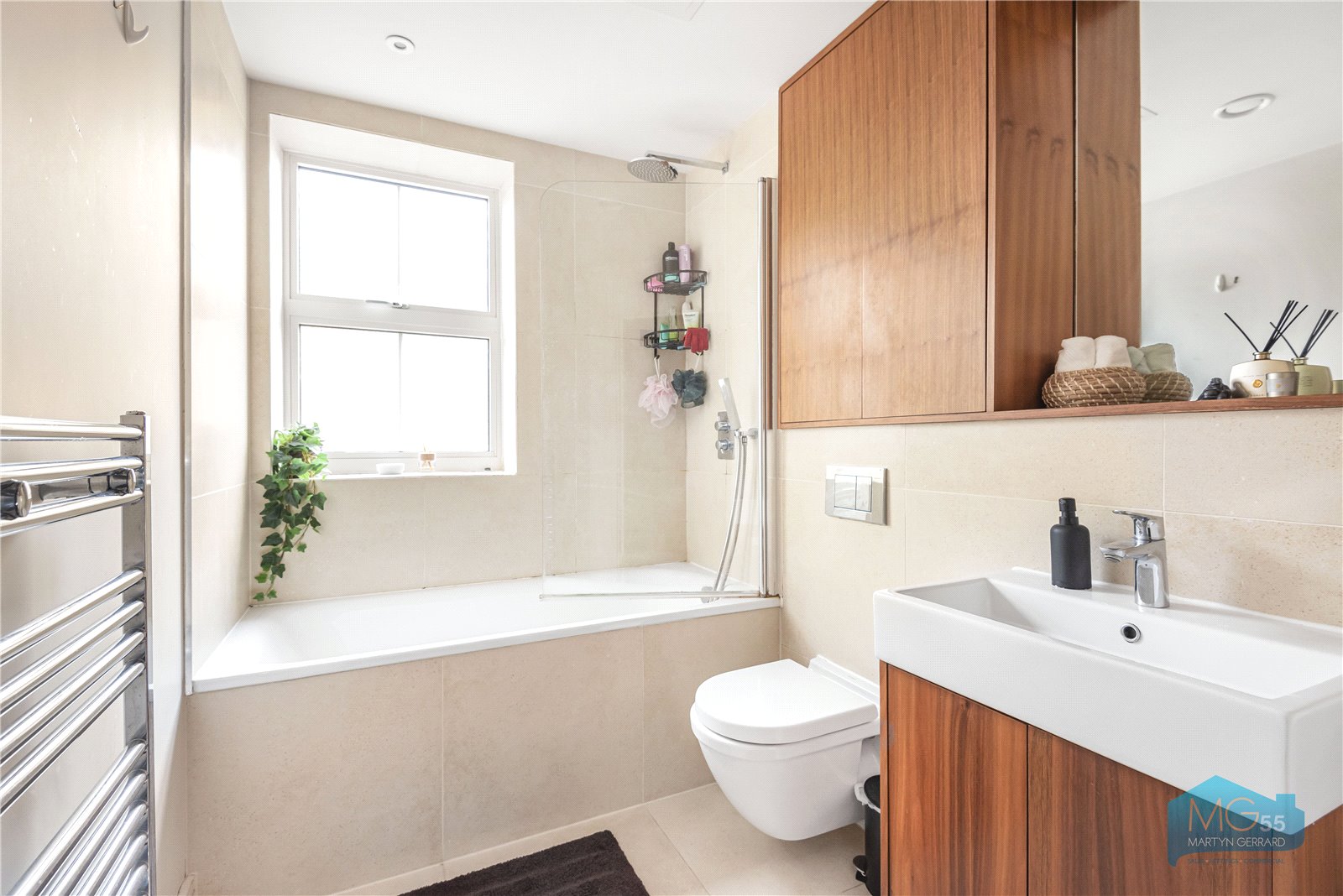 1 bedroom Apartment to rent - Martyn Gerrard