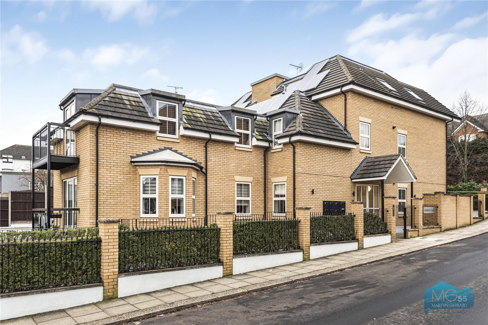 1 bedroom Apartment to rent - Martyn Gerrard