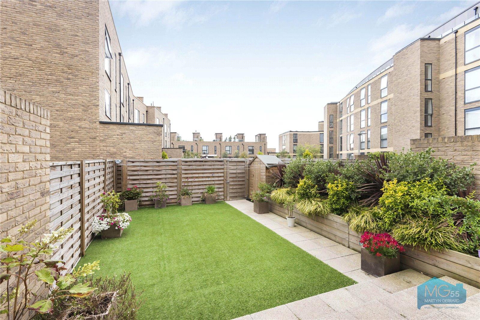 4 bedroom Terraced House to rent - Martyn Gerrard