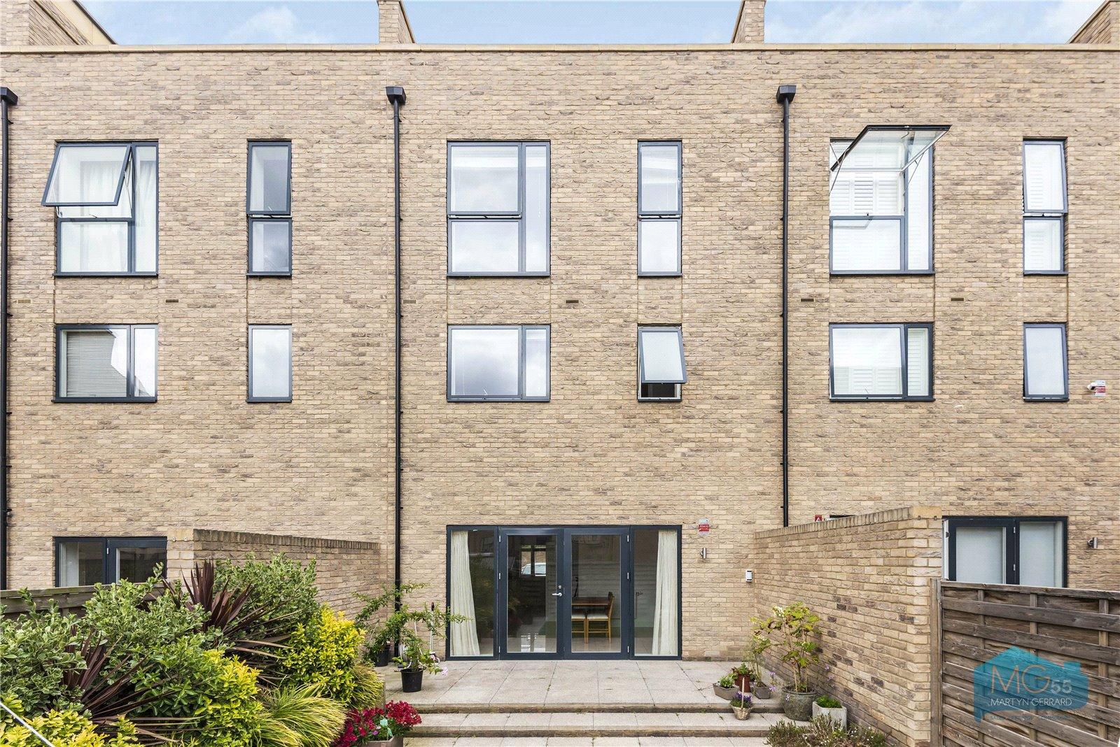 4 bedroom Terraced House to rent - Martyn Gerrard