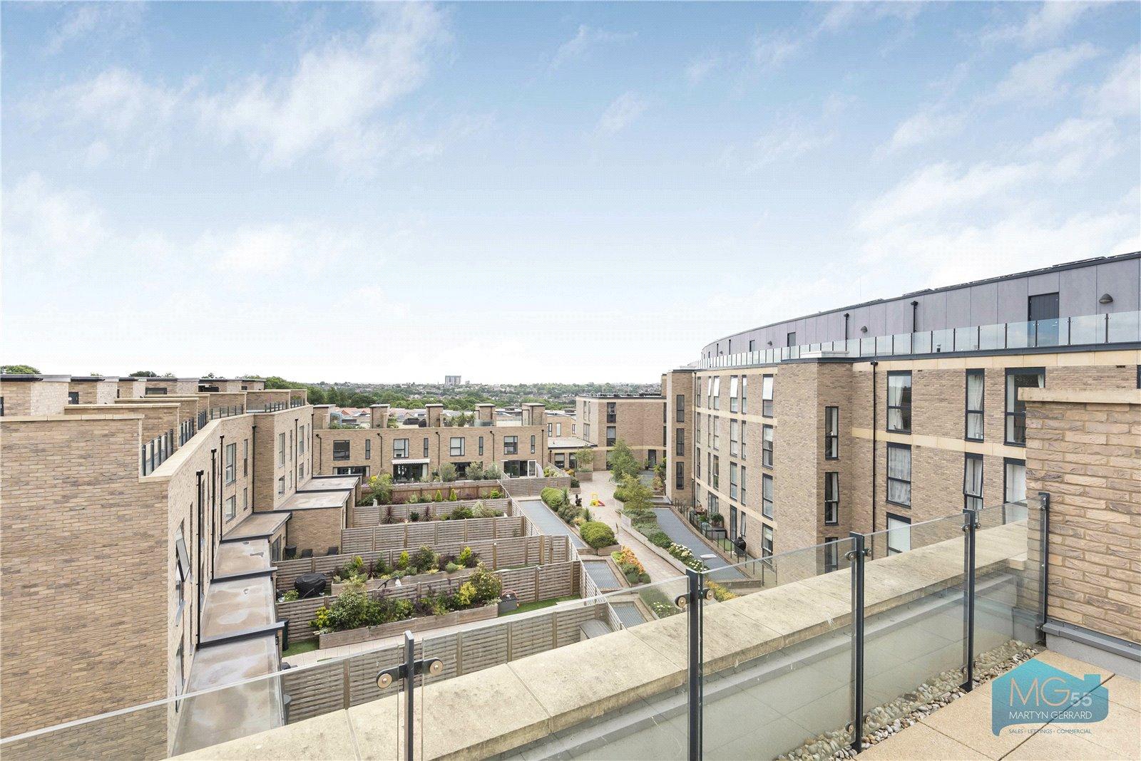 4 bedroom Terraced House to rent - Martyn Gerrard