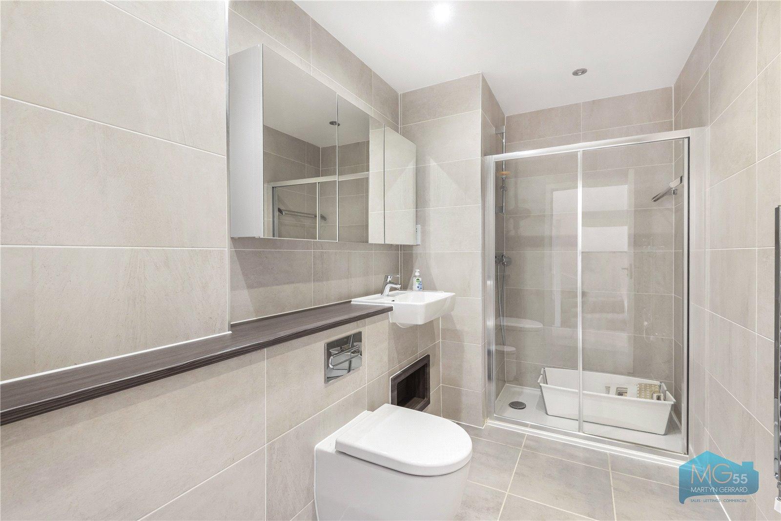 4 bedroom Terraced House to rent - Martyn Gerrard
