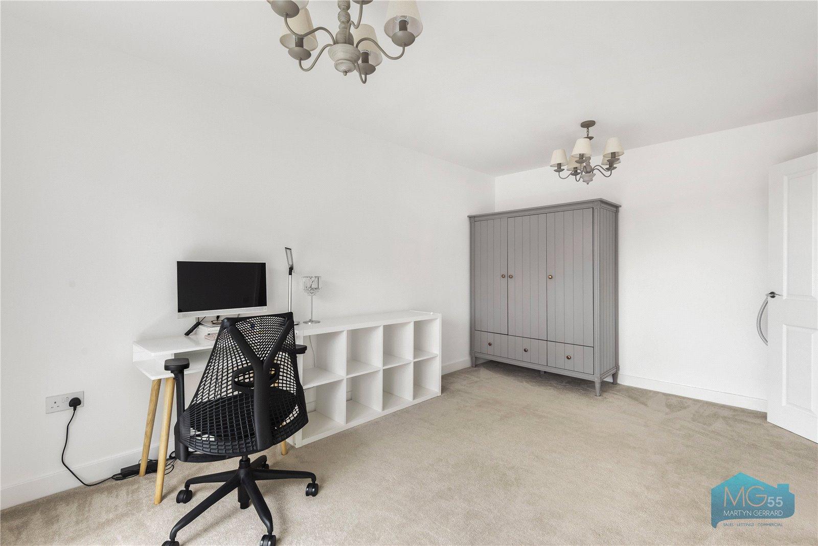 4 bedroom Terraced House to rent - Martyn Gerrard