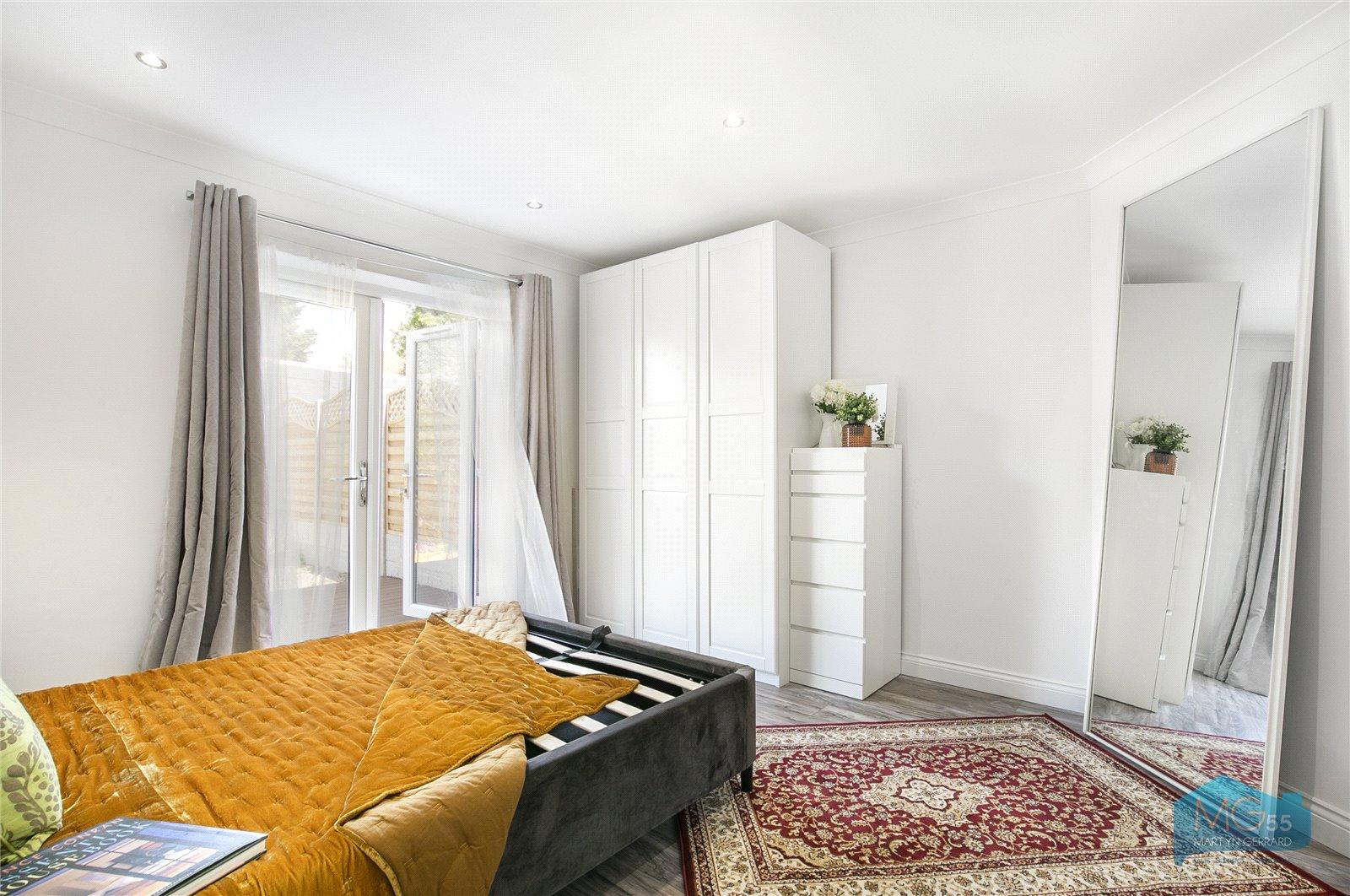 2 bedroom Maisonette to rent - Martyn Gerrard