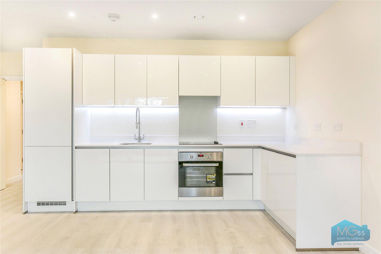 1 bedroom Ground Floor Flat to rent - Martyn Gerrard