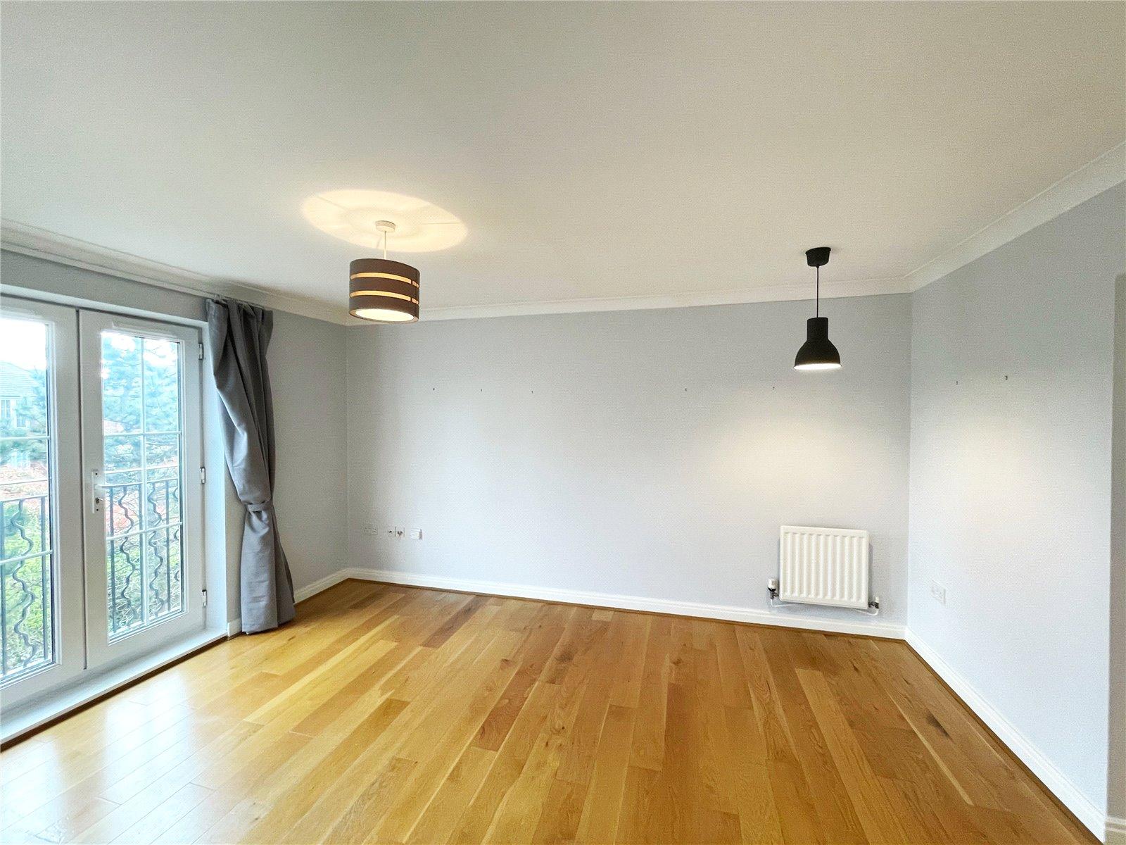 2 bedroom Apartment to rent - Martyn Gerrard