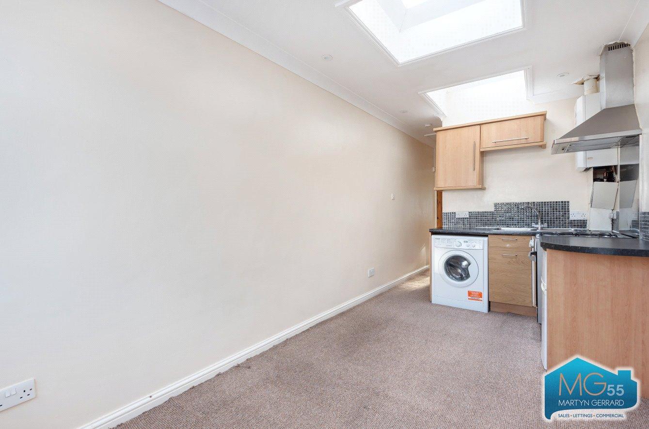 1 bedroom Apartment to rent - Martyn Gerrard