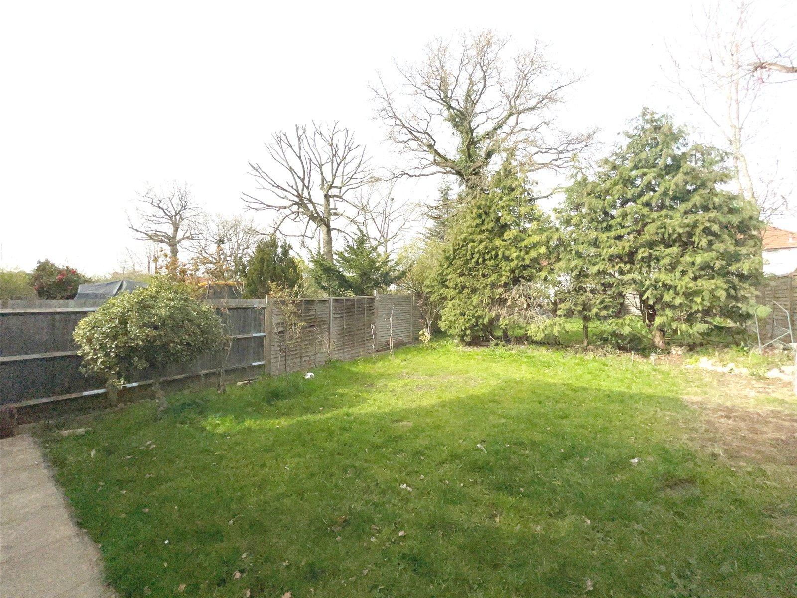 2 bedroom Apartment to rent - Martyn Gerrard