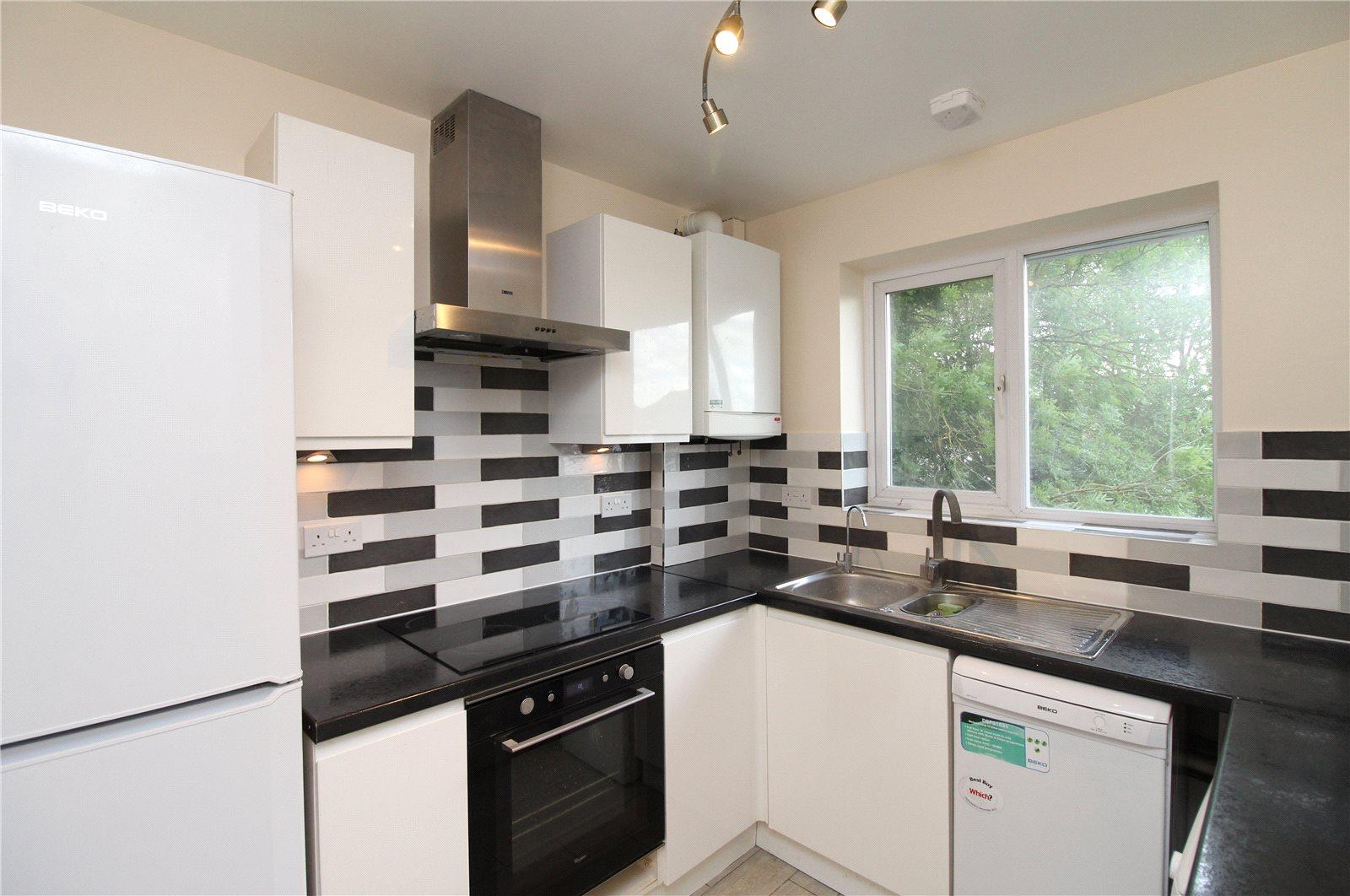 2 bedroom Maisonette to rent - Martyn Gerrard