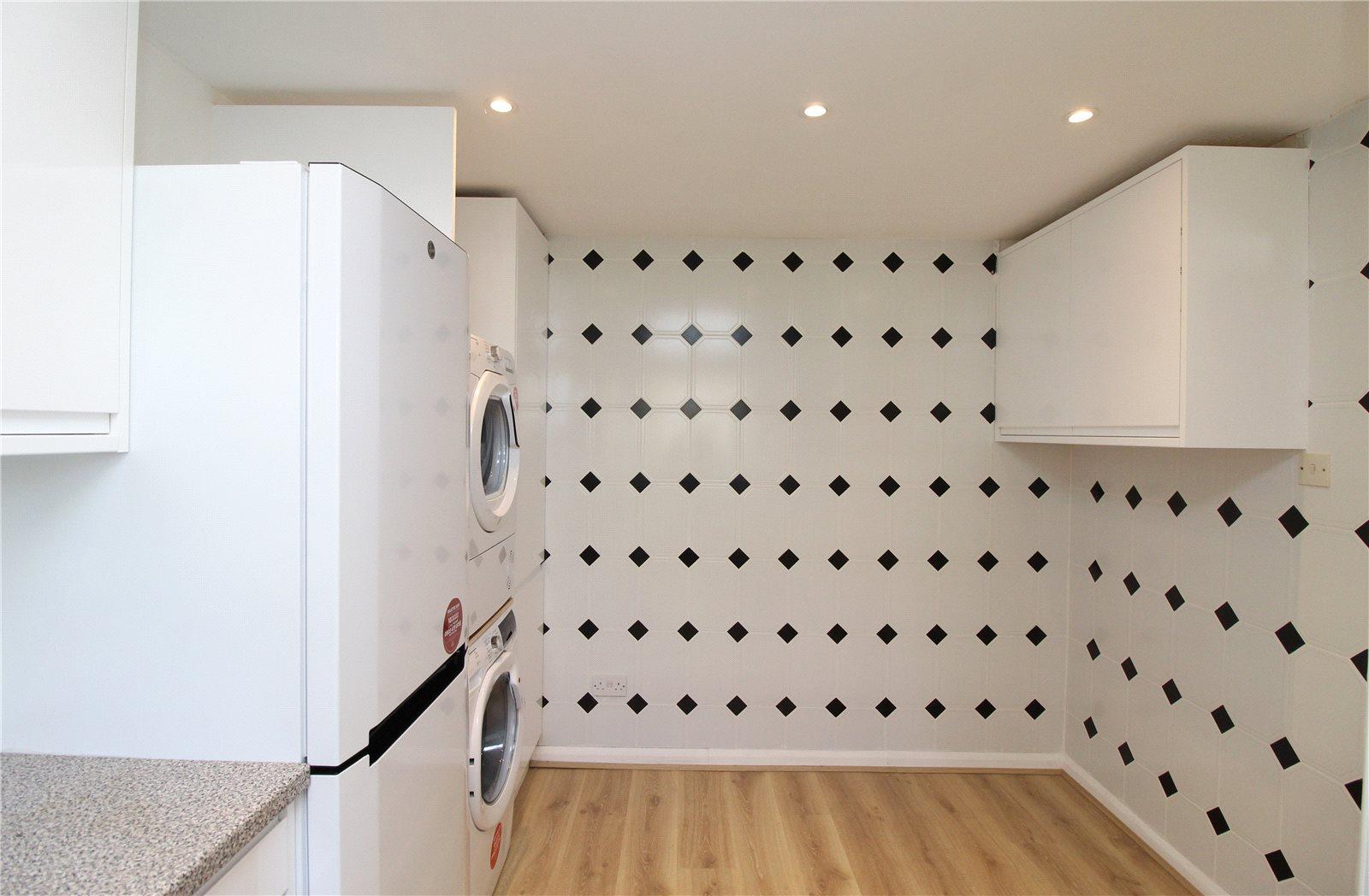 2 bedroom Terraced House to rent - Martyn Gerrard