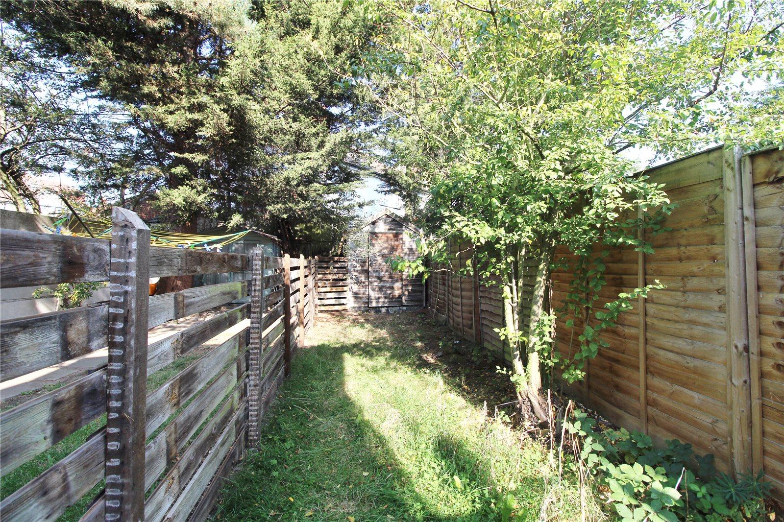 2 bedroom Apartment to rent - Martyn Gerrard