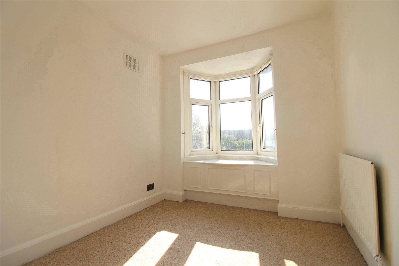 2 bedroom Apartment to rent + ' - Martyn Gerrard