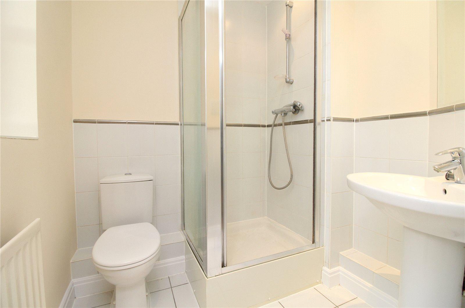 2 bedroom Ground Floor Flat to rent - Martyn Gerrard