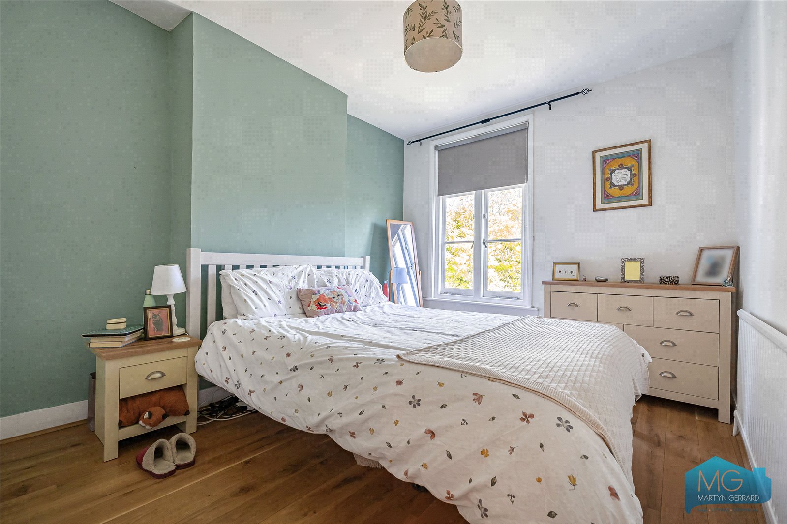 2 bedroom Terraced House for sale - Martyn Gerrard