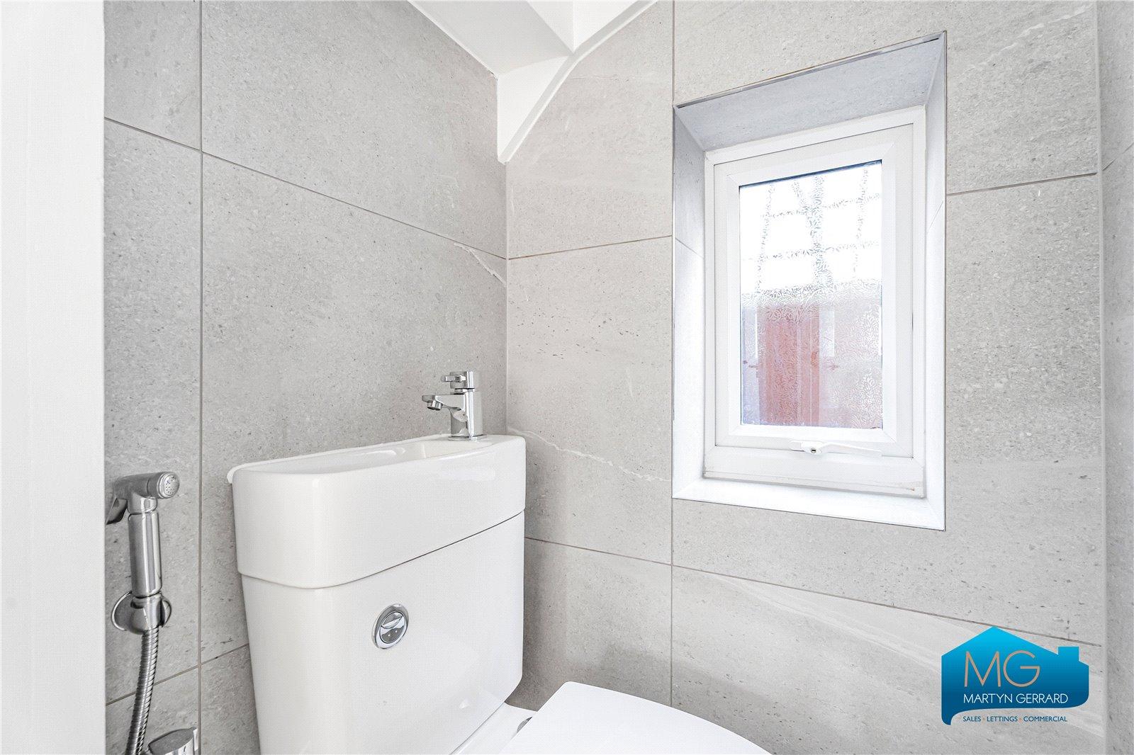 3 bedroom Detached House to rent - Martyn Gerrard