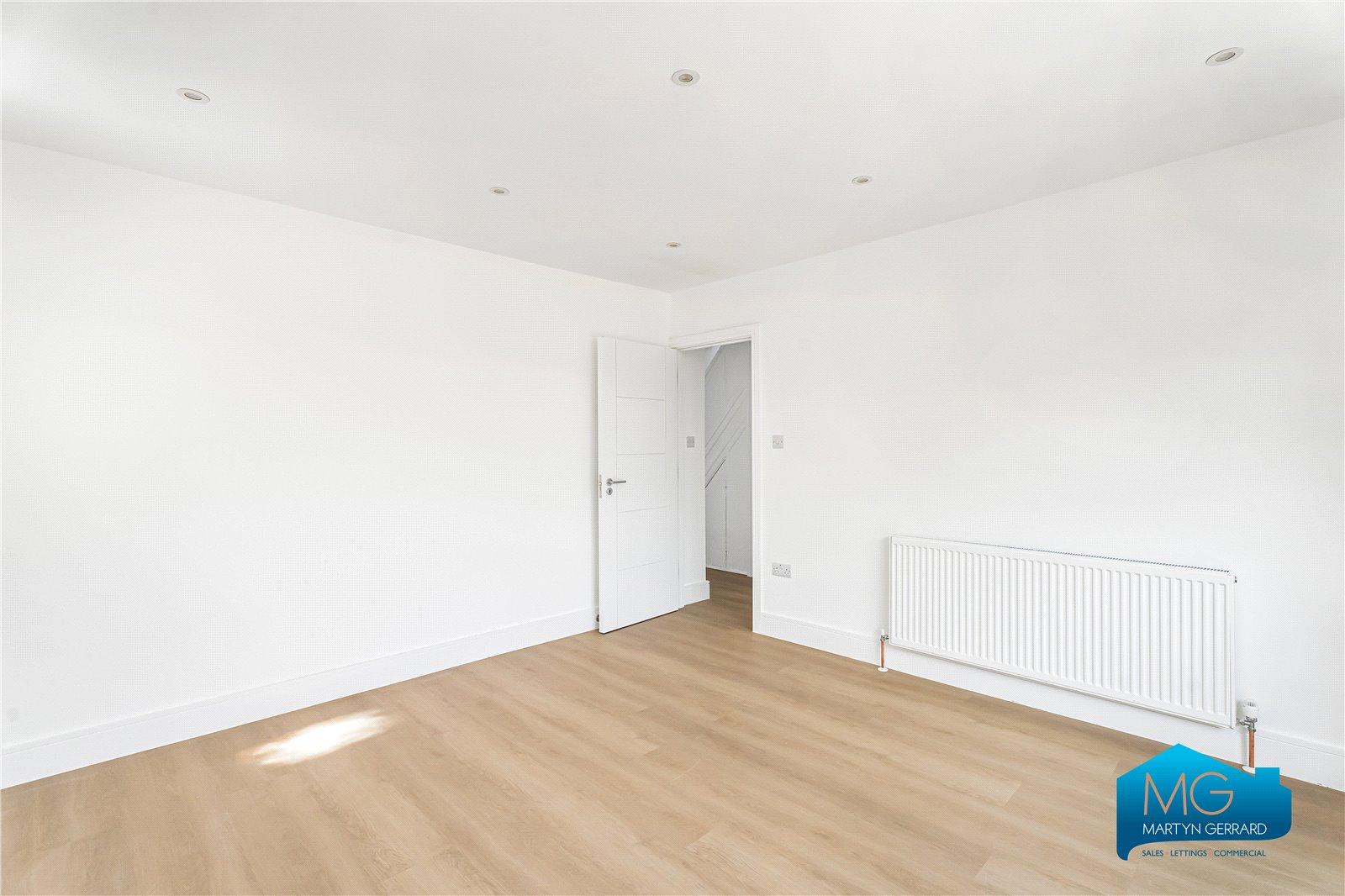 3 bedroom Detached House to rent - Martyn Gerrard