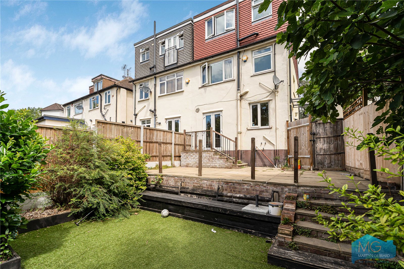 4 bedroom Semi-Detached House for sale - Martyn Gerrard