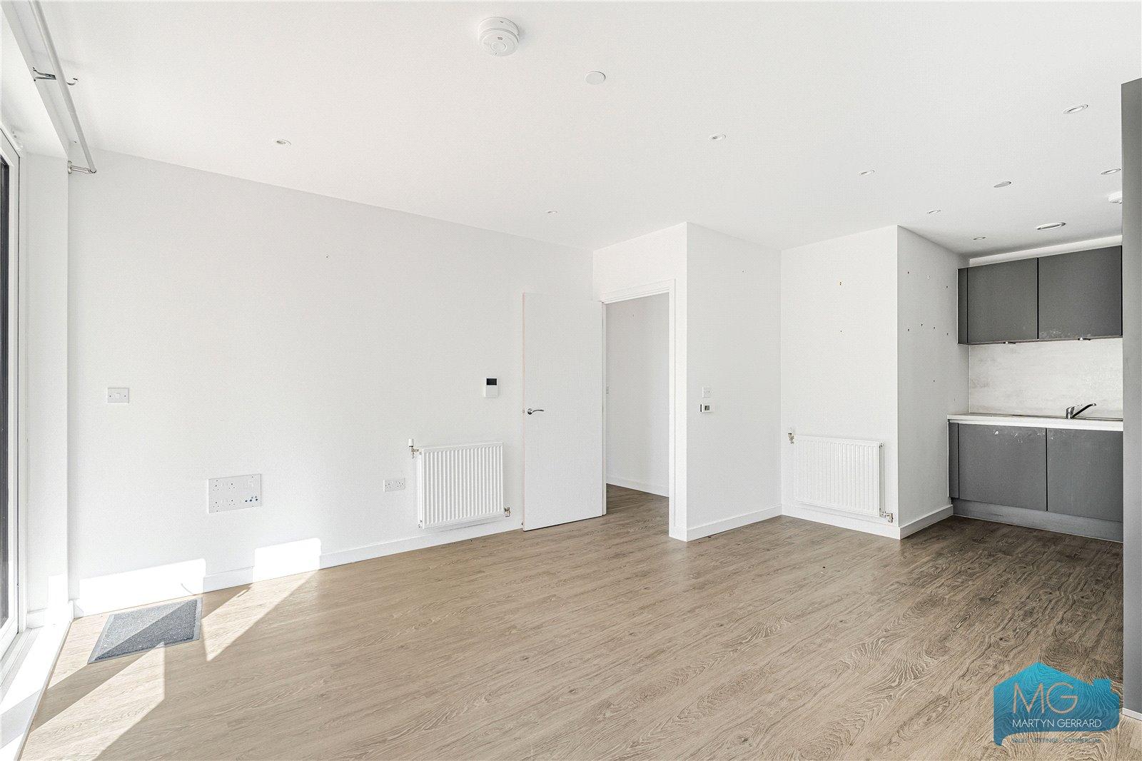 2 bedroom Ground Floor Flat for sale - Martyn Gerrard