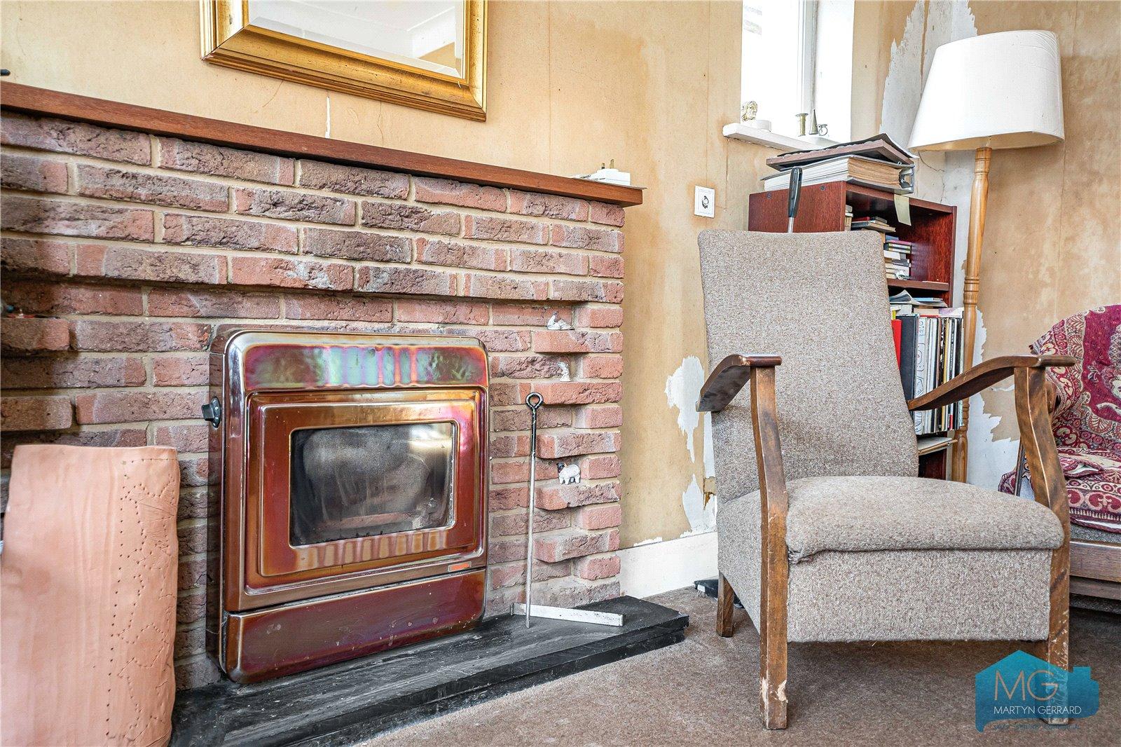 The Ridgeway, Mill Hill, London, NW7+  - Martyn Gerrard