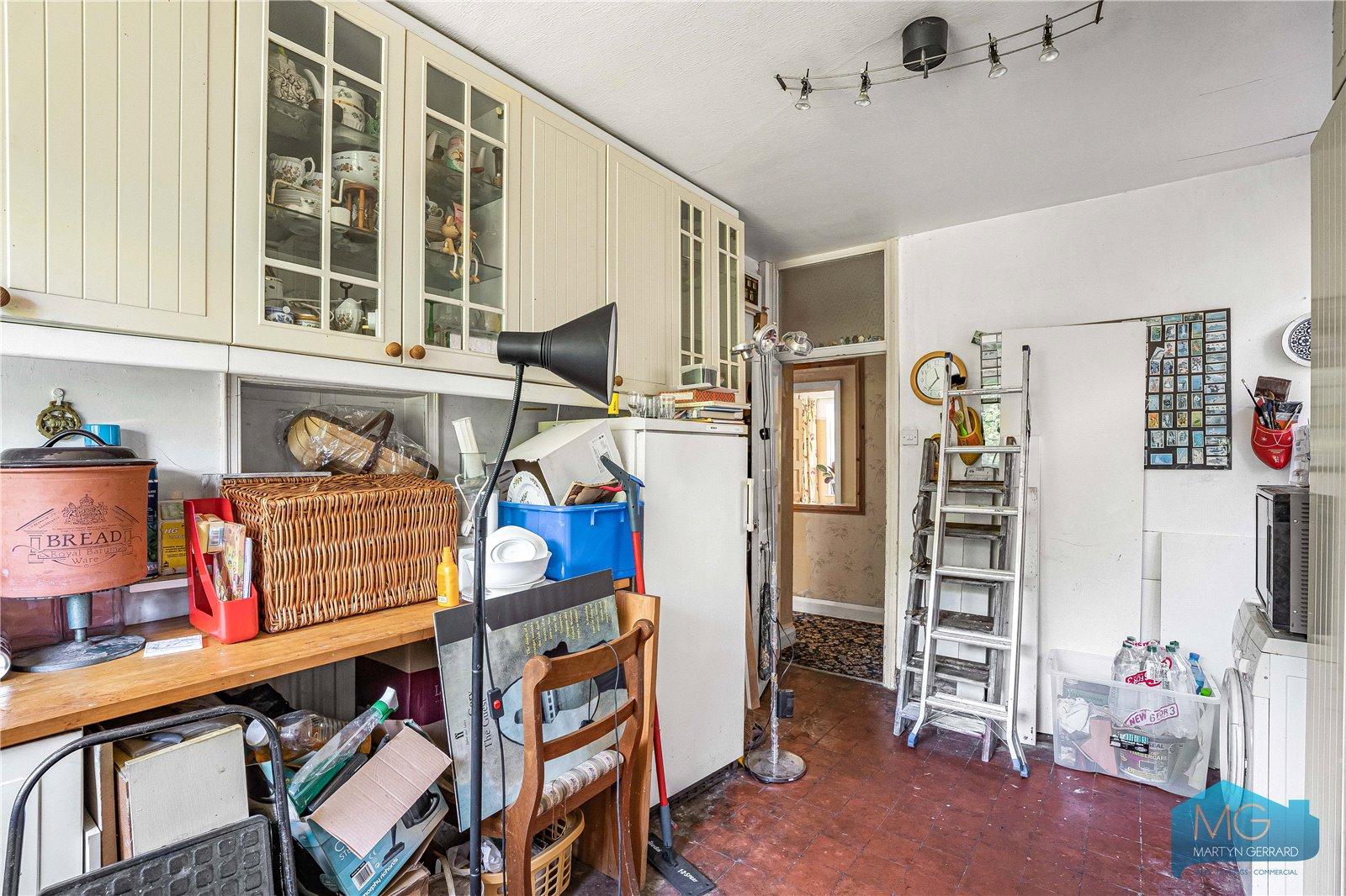 4 bedroom Detached House for sale - Martyn Gerrard