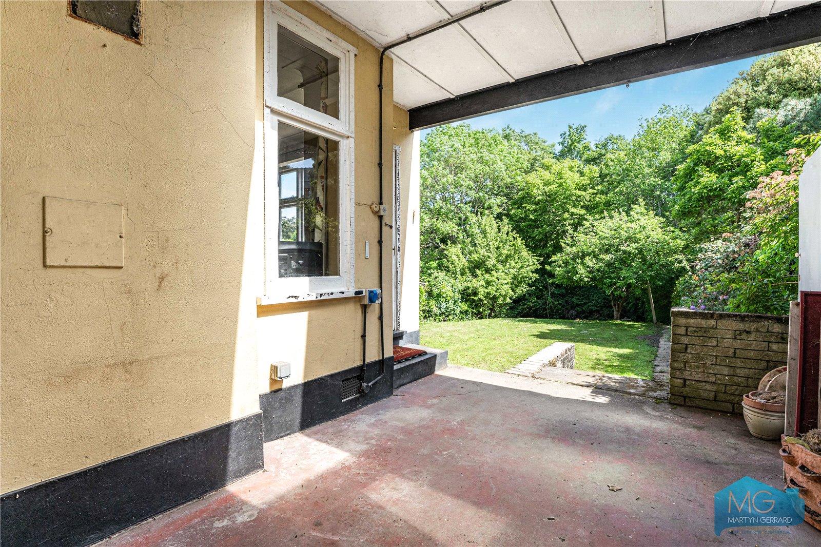 4 bedroom Detached House for sale - Martyn Gerrard