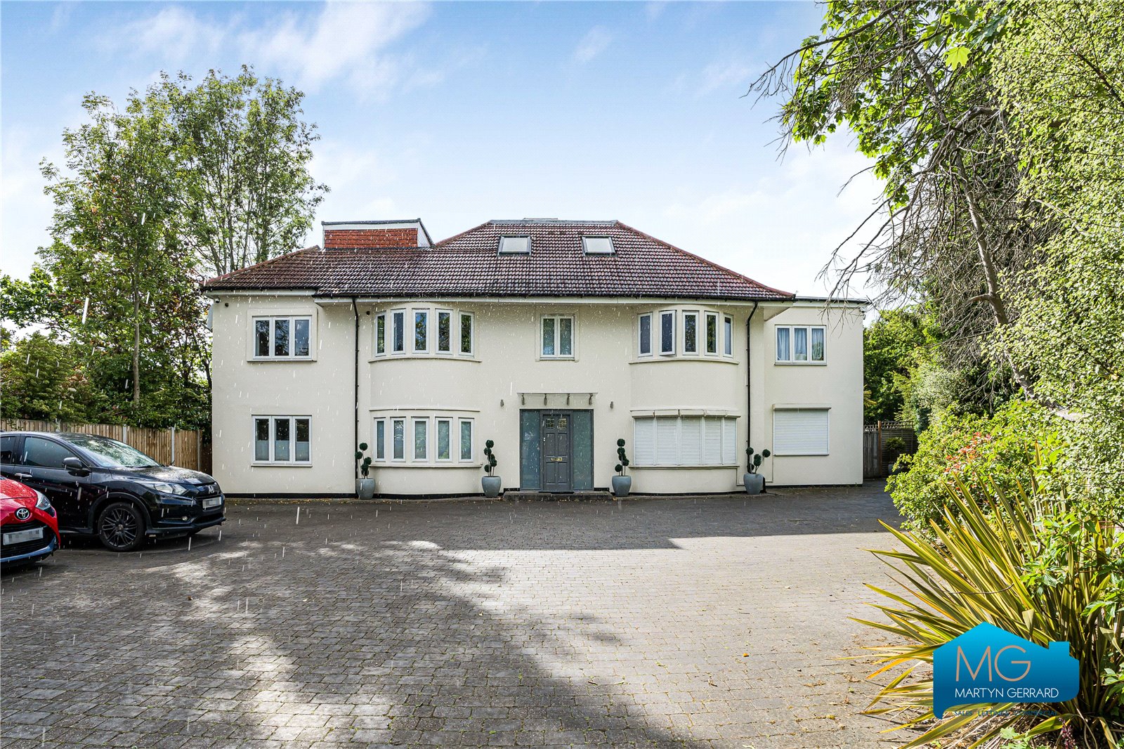 3 bedroom Apartment to rent - Martyn Gerrard