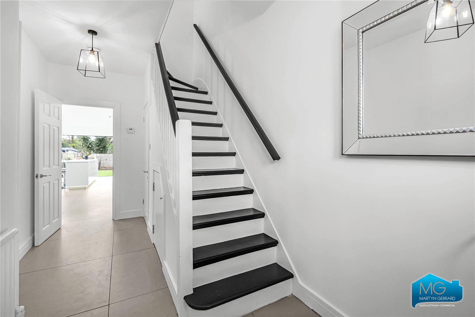 4 bedroom Terraced House for sale - Martyn Gerrard