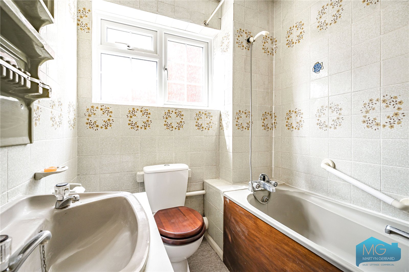 4 bedroom Detached House for sale - Martyn Gerrard