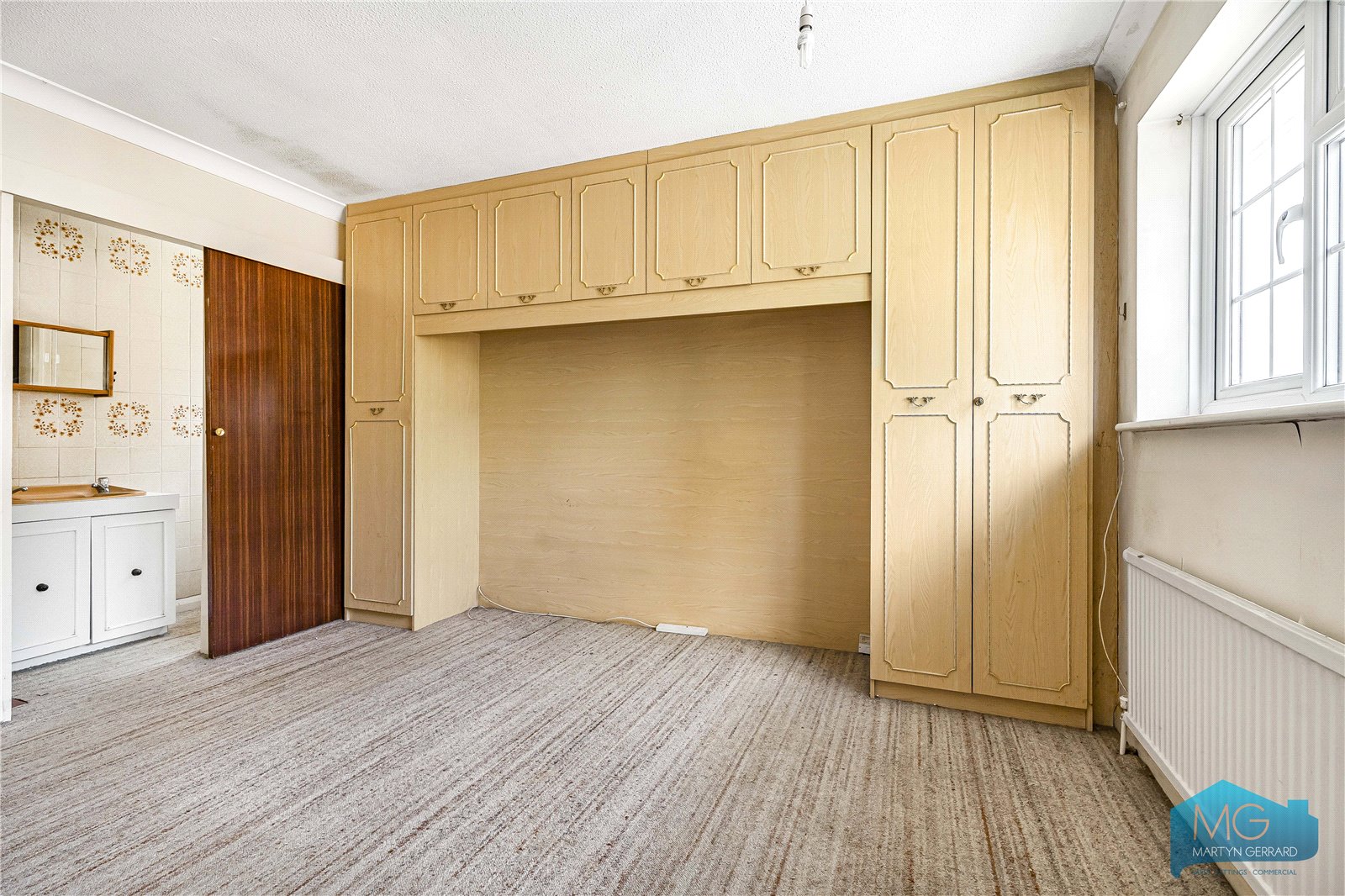 4 bedroom Detached House for sale - Martyn Gerrard