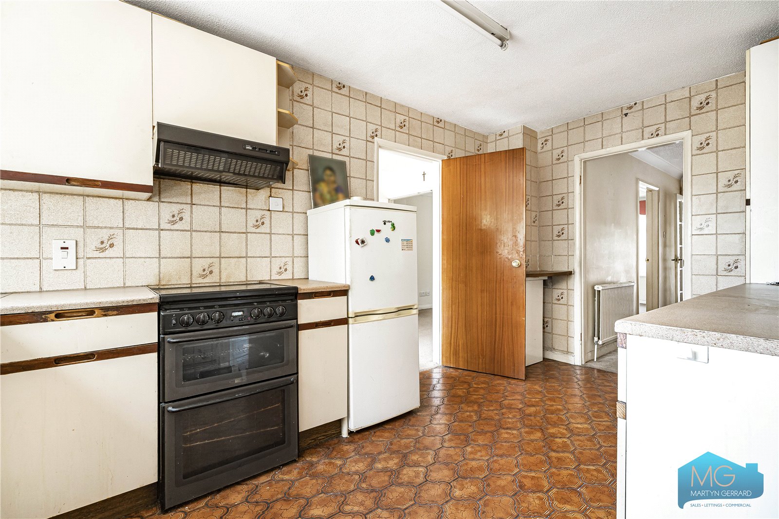 4 bedroom Detached House for sale - Martyn Gerrard