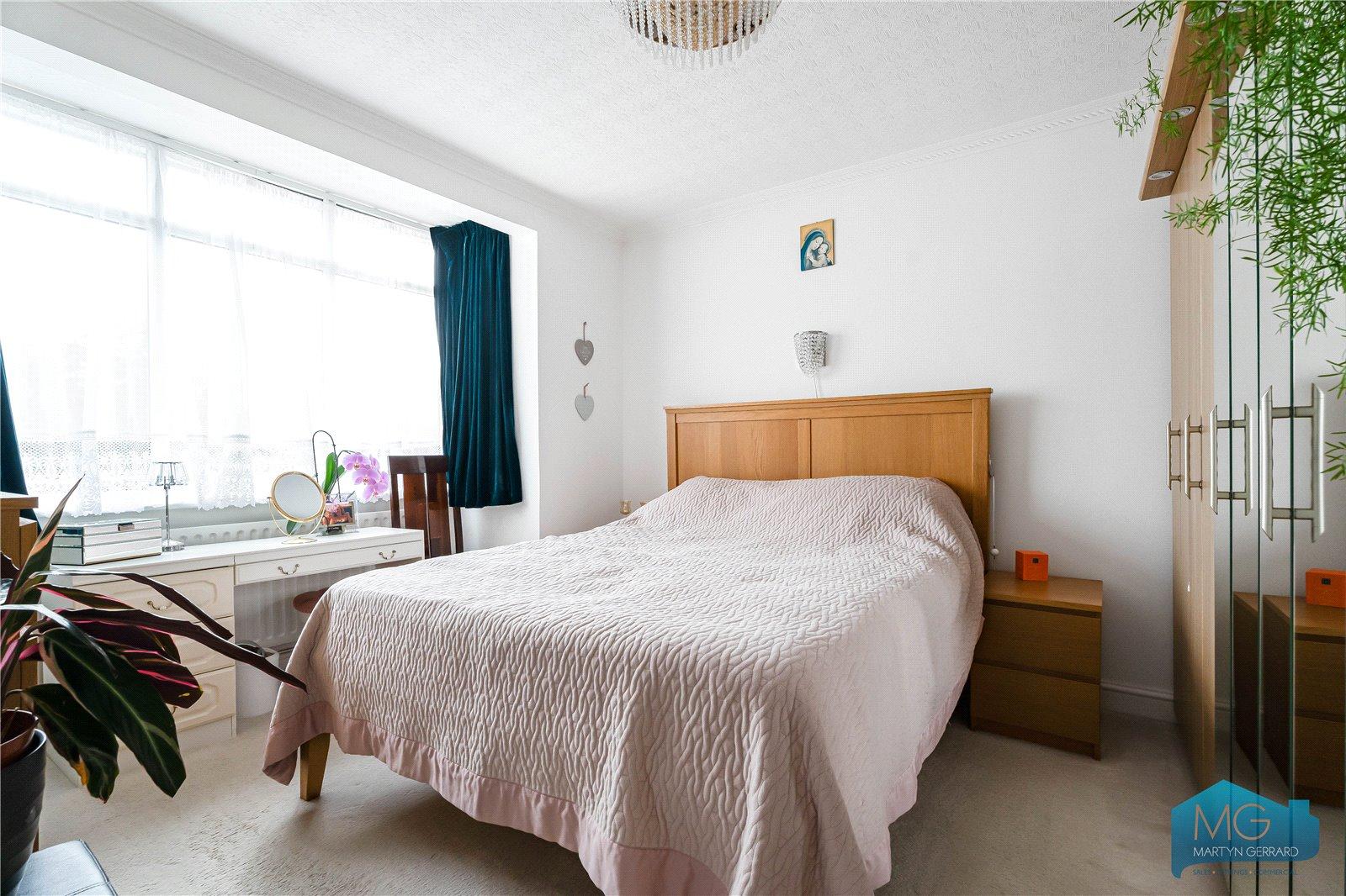 3 bedroom Semi-Detached House for sale - Martyn Gerrard