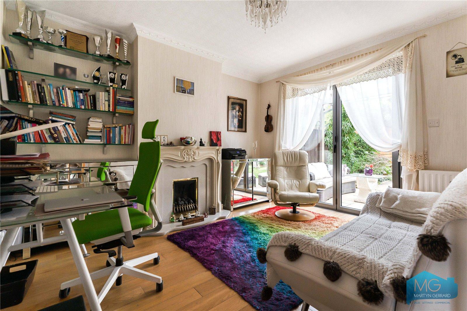 3 bedroom Semi-Detached House for sale - Martyn Gerrard
